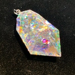 虹の結晶ペンダント  矢じりタイプ  FY-025
