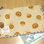 【送料無料】ペタンコ通帳ケース☆ライオンさん②