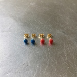 粒ピアス（赤・青）ステンK18