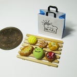 【ミニチュアフード】ベーカリー朝ごぱん かえるパンのセット