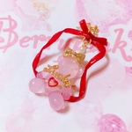 Berrypink♡美緒様オーダー♡ラッキーベアのリボンピアス♡