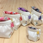 alohayoa様専用 かわいい形のチャーム・刺繍付きポーチ    