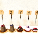 マカロンとカヌレのクリップスタンド5点セット