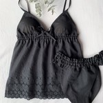 Black lace キャミソールと生理時にも使えるふんどしパンツ「ルナ」のセット