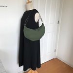 ＋ 2way 軽量バッグ + シンプルデザイン ☆  カーキ