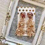 ベージュレースタッセル✱レジンピアス