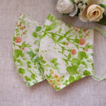 「送料無料」ハンドメイド立体マスク大人用2枚セット　ボタニカル草花柄　