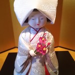 ちいさな花嫁【黒塗台座付き】