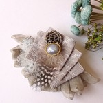 Jewelry Bouguet × feather ヘアクリップ