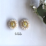 ＊ドライフラワー×ビーズ刺繍ピアス/イヤリング（イエロー）＊