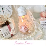 【送料無料】LED照明/プリザーブドフラワー電球風オーナメントアレンジ/ホワイト/レース/薔薇/ローズ