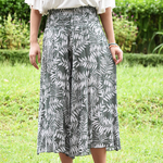 大人のリーフ柄ワイドフレアパンツ　＜グリーン＞