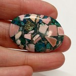 ピンクオパール＆グリーンコッパーターコイズ　オーバル型カボションルース　34.7cts
