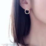 gold round pierce