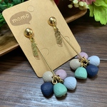 じゃらじゃら揺れるロングピアス♡