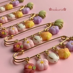 フェイク和菓子 ♡ カブトピン のブローチ