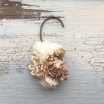 紅茶染め お花のイヤーカフ　右耳用