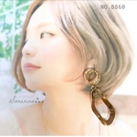 No.B860  ♛︎ゴールドチャーム × ダブルリング  ピアス / イヤリング