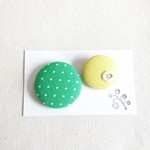★くるみボタンブローチ★