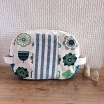 ポーチ☆おむつ、お化粧入れにも♪内ポケット付き（フラワー）