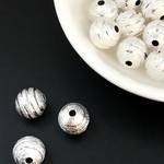 【662】真鍮製スターダストビーズ ラウンド★シルバー 8mm/20個