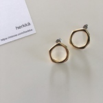 メタルリングピアス