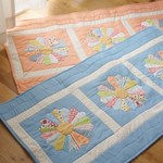 【yumama0920さまリクエスト品】flowerのパッチワークマット２枚