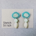 emerald green×lime刺繍ピアス