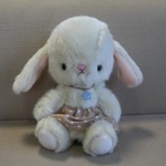 hani hani ＊スカートを履いた、うさぎちゃんのぬいぐるみ＊