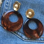パールフラワー&vintageべっ甲ビッグチャームのチタンピアス