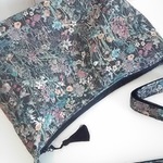 リバティ Wild Flowers ショルダーバッグ