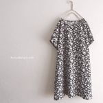 ポンチョ。エンボス加工のコットンワンピース。黒。【М】