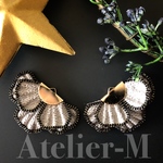 A779 Petal embroidery Flowerタッセル グレー(2個)