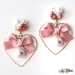 桃色のハートフープピアス／イヤリング♡·̩͙*