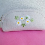 刺繍ポーチ　メガネケース