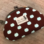 ☆U様オーダー品☆ 猫の水玉模様の小さながま口ポーチ♪(こげ茶)