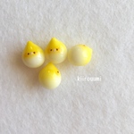 ころりんオカメのピアス／イヤリング（ルチノーイエロー）（黄色/インコ/鳥/アニマル/動物/小さめ/シンプル/カジュアル）