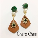 ウッドx太陽 ピアス／イヤリング
