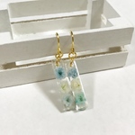 送料無料☆かすみ草のピアス