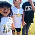 A008☆Tシャツ.長袖. ロンパース☆名入れ☆誕生日やプレゼントにも♡