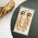 beige marble chain 