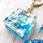 水面キーホルダー