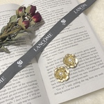 " little stunning " gold flower  earring