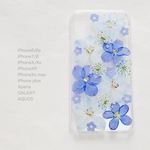 爽やかブルー＊デルフィニウムの押し花スマホケース