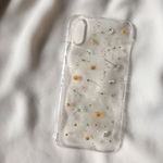 5月1日販売開始🌿 (X.XS)まるでお花畑のようなiPhoneケース