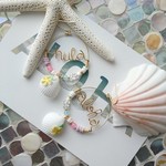 hula,alohaプルメリアシェルフープピアス☆。
