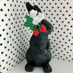 いちごの耳飾り