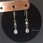 ジルコニアドロップピアス／イヤリング