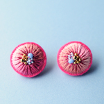 ＜Stella～遊び好きの星～＞刺繍ピアス◎キャンディベリー◎2way★ロングポスト/アレルギー対応変更可能 