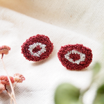 【送料無料】北欧風のお花刺繍ピアス＊えんじ